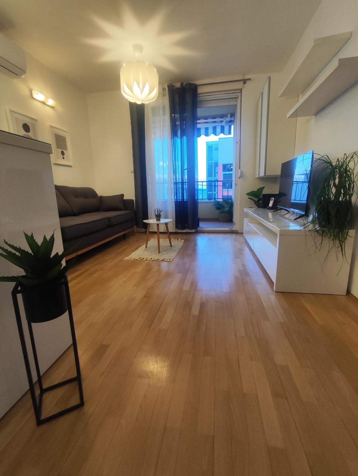 Beach Pearl Apartment سبليت المظهر الخارجي الصورة